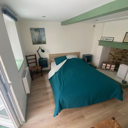 Maisonnette De Charme Avec Cour Privative Haute-Ville Granville Bagian luar foto