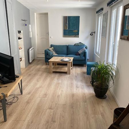Maisonnette De Charme Avec Cour Privative Haute-Ville Granville Bagian luar foto