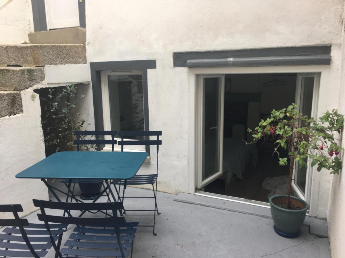 Maisonnette De Charme Avec Cour Privative Haute-Ville Granville Bagian luar foto